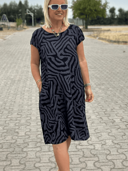 Terry | Tailored Breezy Dress