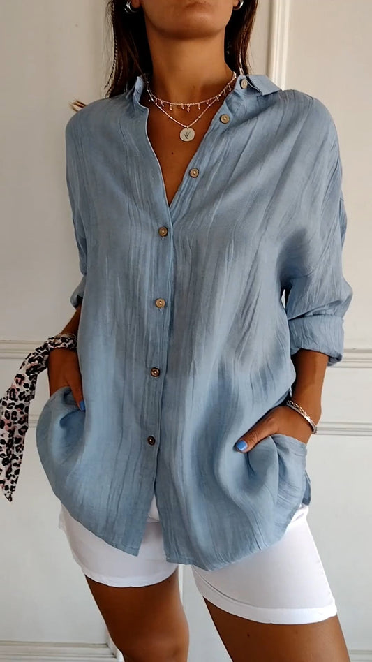 Ivy | Airy Buttoned Blouse