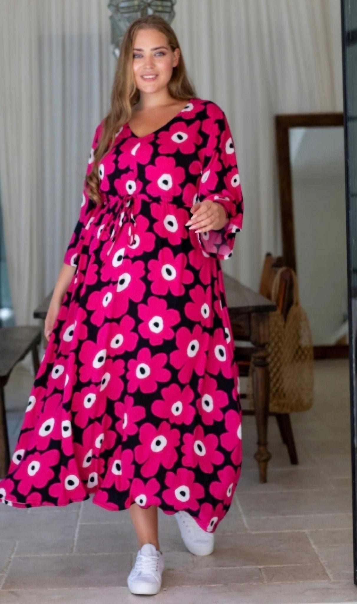 Jella | Graceful Maxi Dress